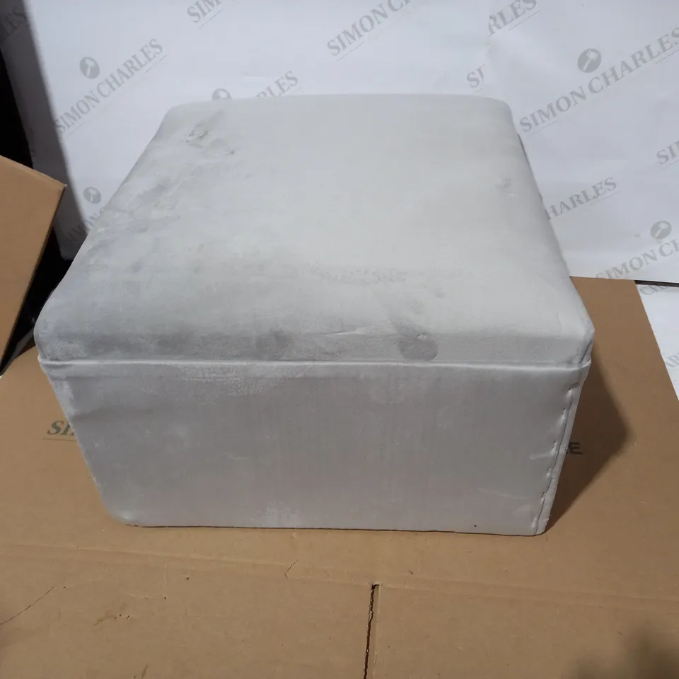 DESIGNER GREY VELVET EFFECT SMALL FOOT STOOL