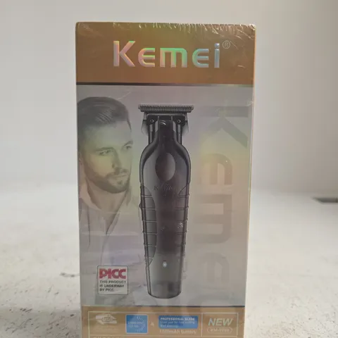 KEMEI KM-2290 CORDLESS HAIR TRIMMER β BOXED (LCD DISPLAY, 1200MAH)