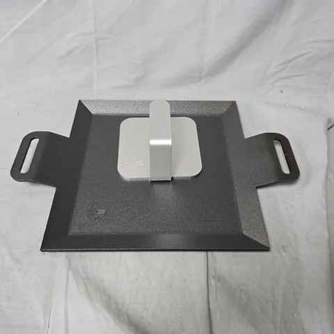 GASTROTOOLS MINI GRILL PLATE WITH SMASHER GRILL PRESS