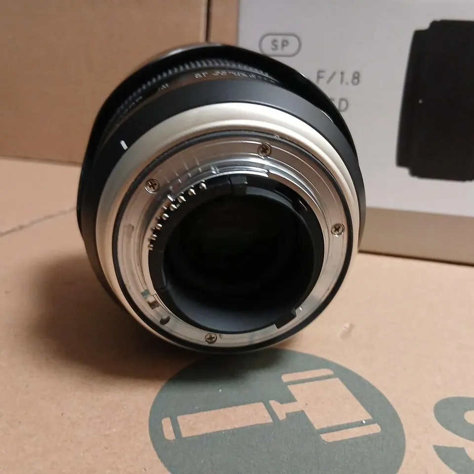 TAMRON SP 35MM F/1.8 DI VC USD LENS FOR NIKON
