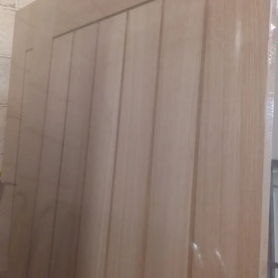 GEOM COTTAGE PRE-FINISHED OAK VENEER INTERNAL DOOR 1981×762×35MM