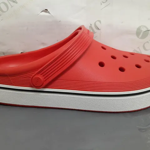 PAIR OF CROCS OFF COURT CLOGS IN RED UK M9/W10