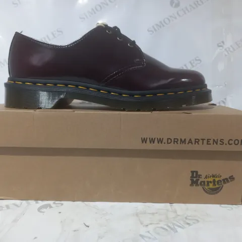 BOXED PAIR OF DR MARTENS VEGAN 1461 SHOES IN CHERRY RED UK SIZE 7