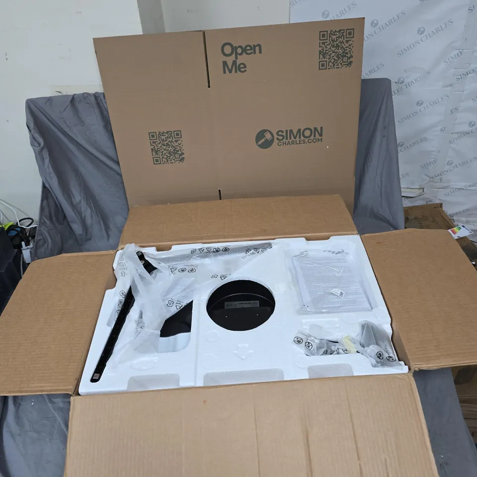 SAMSUNG ODYSSEY G5 27-INCH GAMING MONITOR (MODEL S27CG552EU)