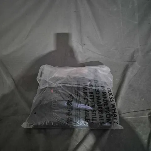 LEVI HIGH WAISTED MOM JEANS IN WASH BLACK COLOUR. SIZE W28, L27. BAGGED