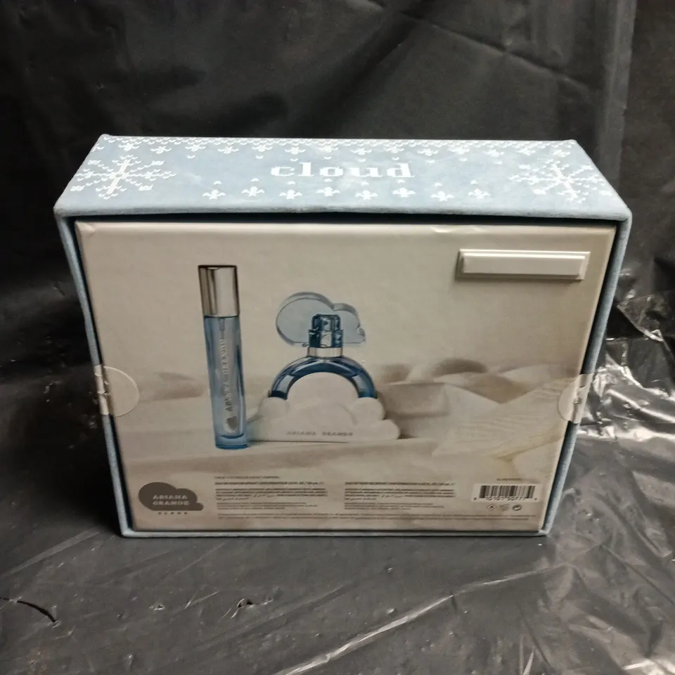 ARIANA GRANDE CLOUD GIFT SET 
