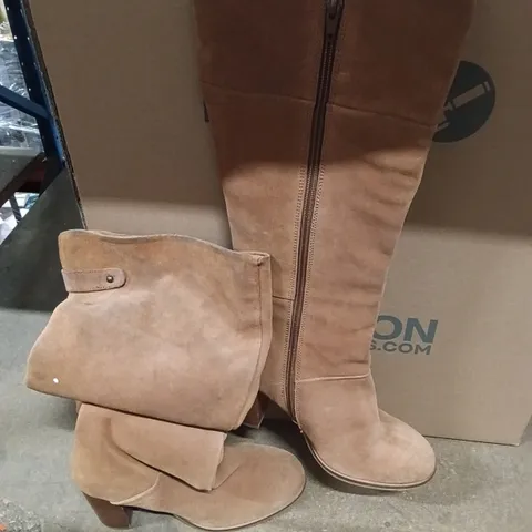 WOMEN’S TAUPE SUEDE KNEE-HIGH BOOTS – UK 4 (EU 37) WITH SIDE ZIP