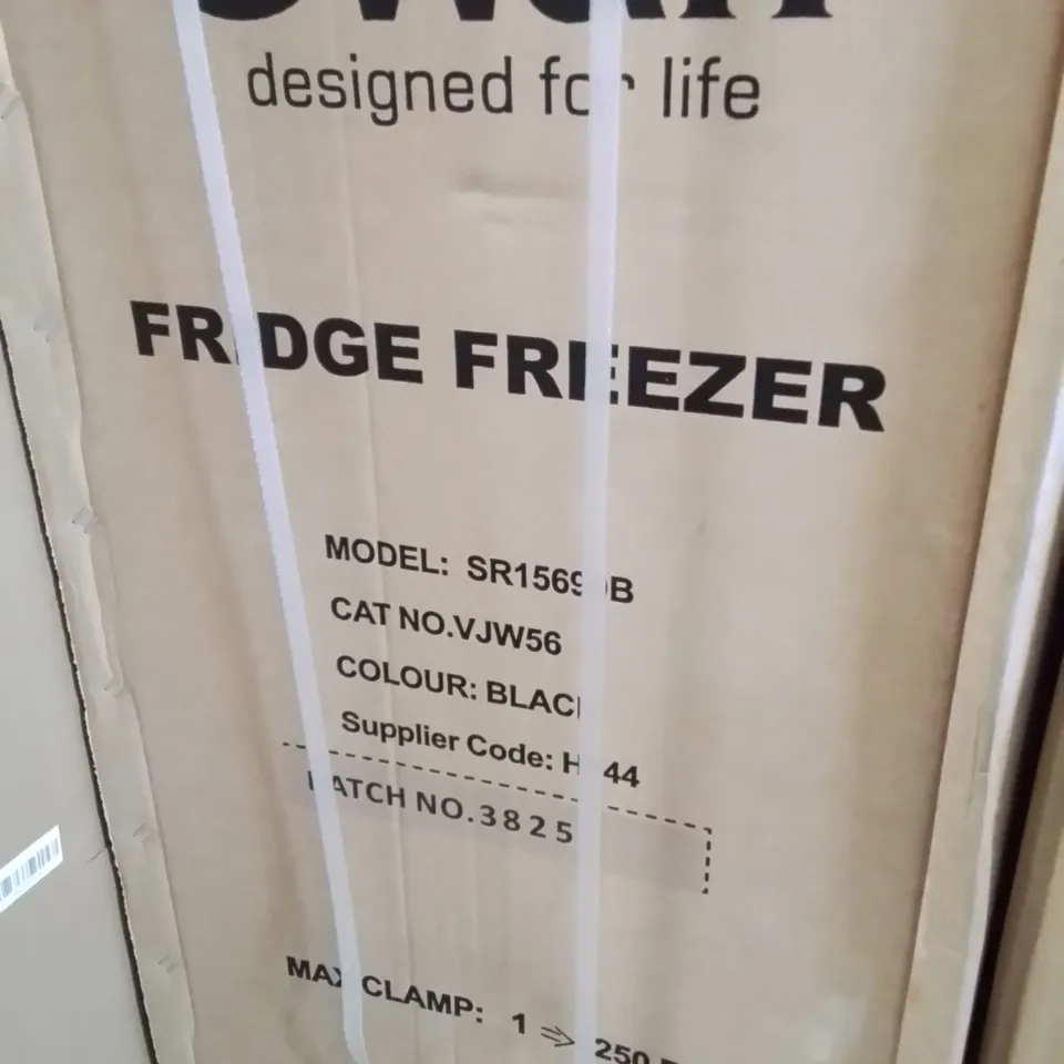 BOXED SWAN SR15690B 48CM WIDE, 50/50 SPLIT FRIDGE FREEZER - BLACK