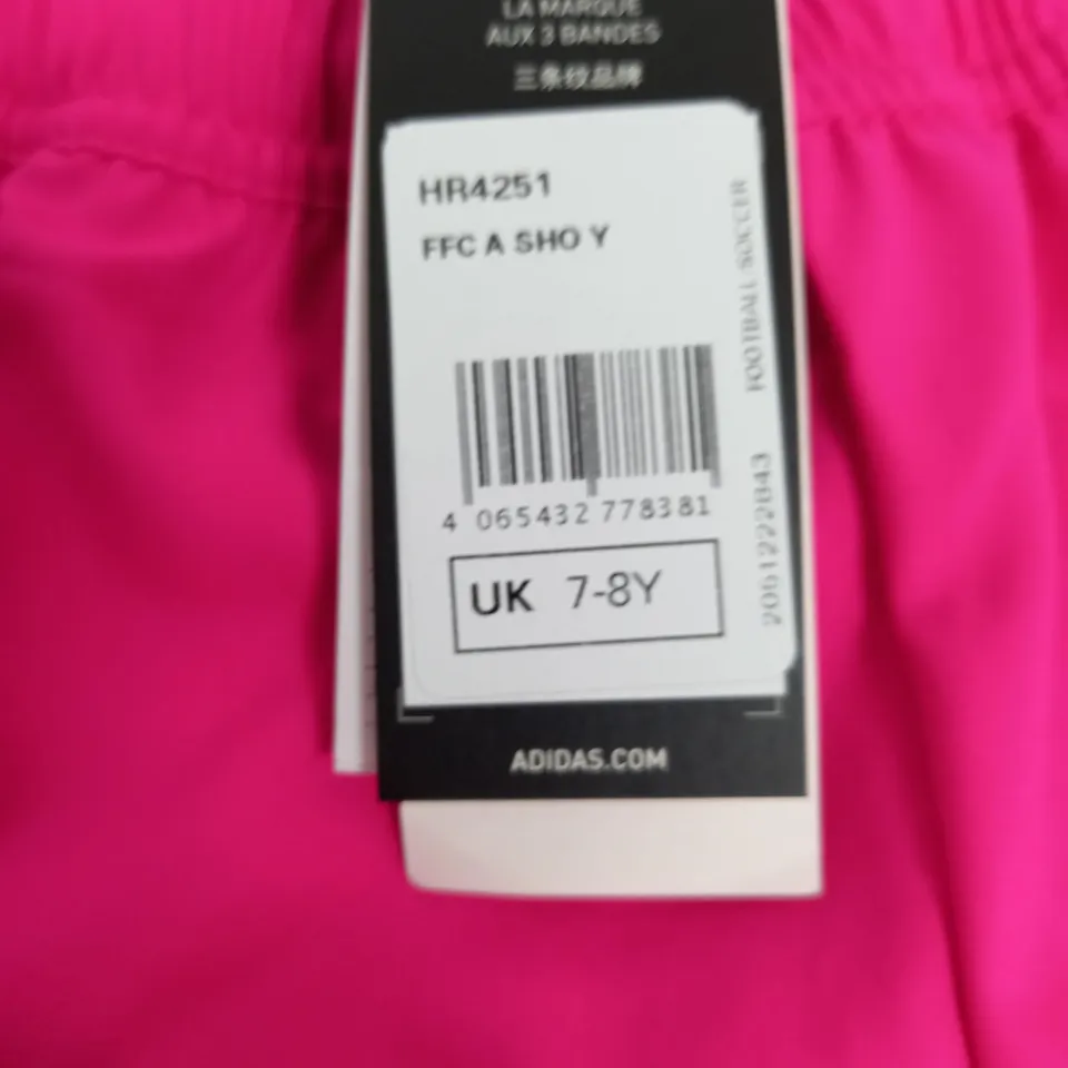 PINK FULHAM FC SHORTS - 7-8 YEARS