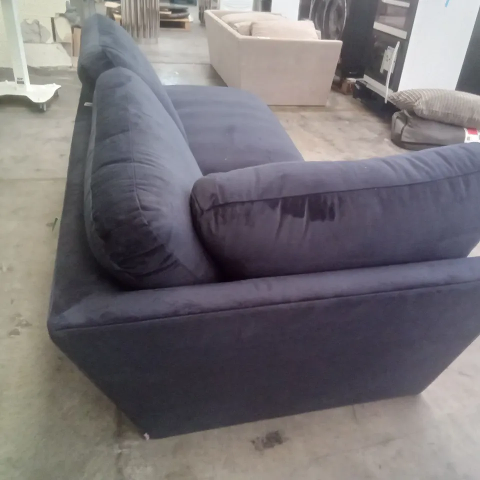 QUALITY DESIGNER NANTUCKET RHF CHAISE SOFA SECTION - DARK BLUE FABRIC 