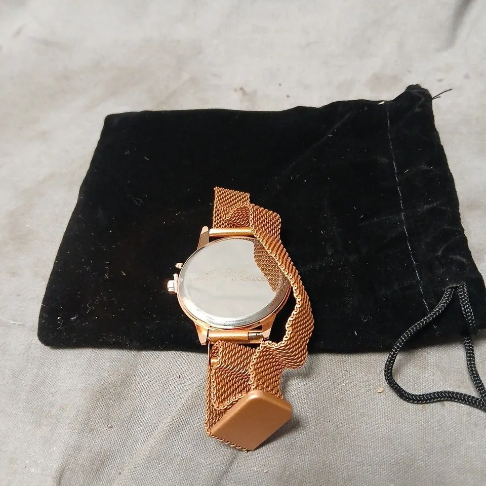 L.A BANUS LADIES' ROSE GOLD-TONE MESH BRACELET WATCH WITH EMERALD-GREEN DIAL