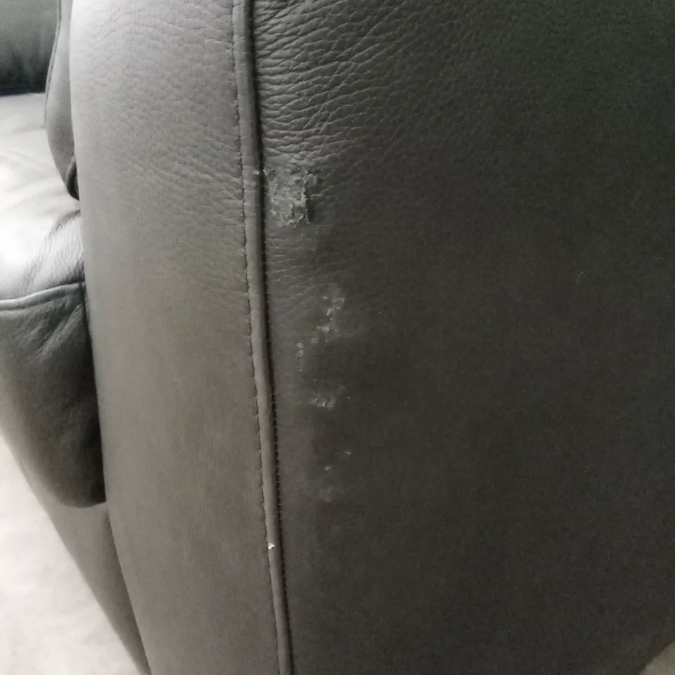 ARDEN ITALIAN LEATHER 2 SEATER SOFA - BLACK RRP £1299