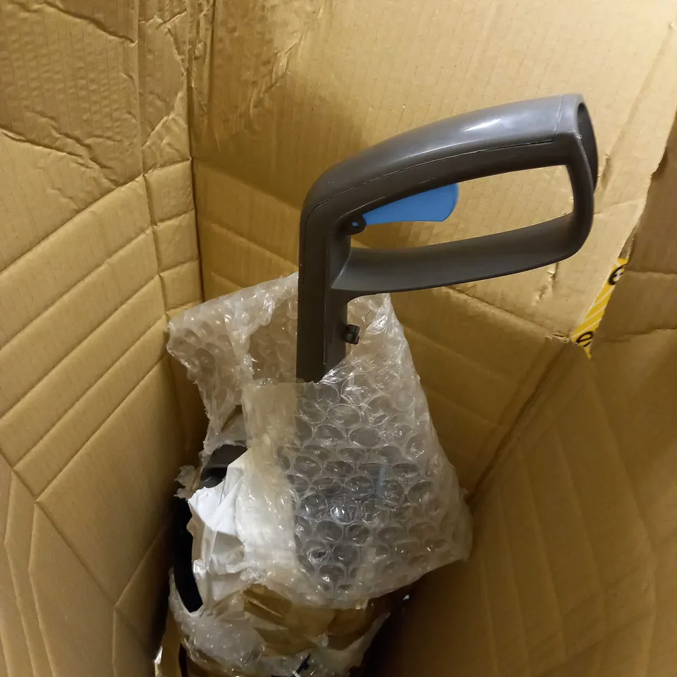 VAX DUEL POWER PET ADVANCE CARPET WASHER