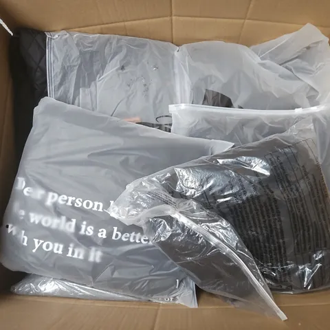 LARGE BOX OF APPROXIMATELY 20 ASSORTED CLOTHING ITEMS IN VARIOUS SIZES, STYLES AND COLOURS