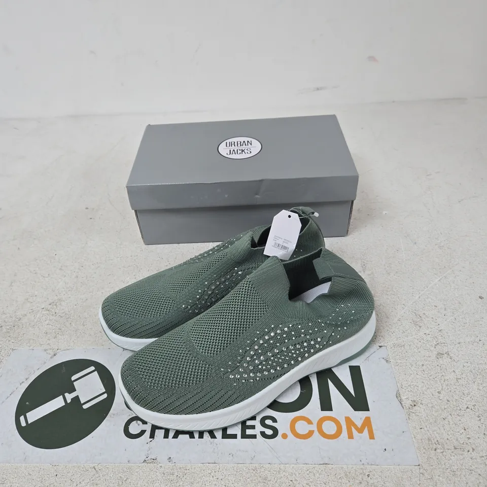 URBAN JACKS NEGRONI MOSS SLIP-ON SHOES – UK 7