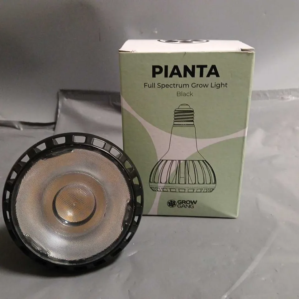 BOXED PIANTA FULL SPECTRUM GROW LIGHT - BLACK