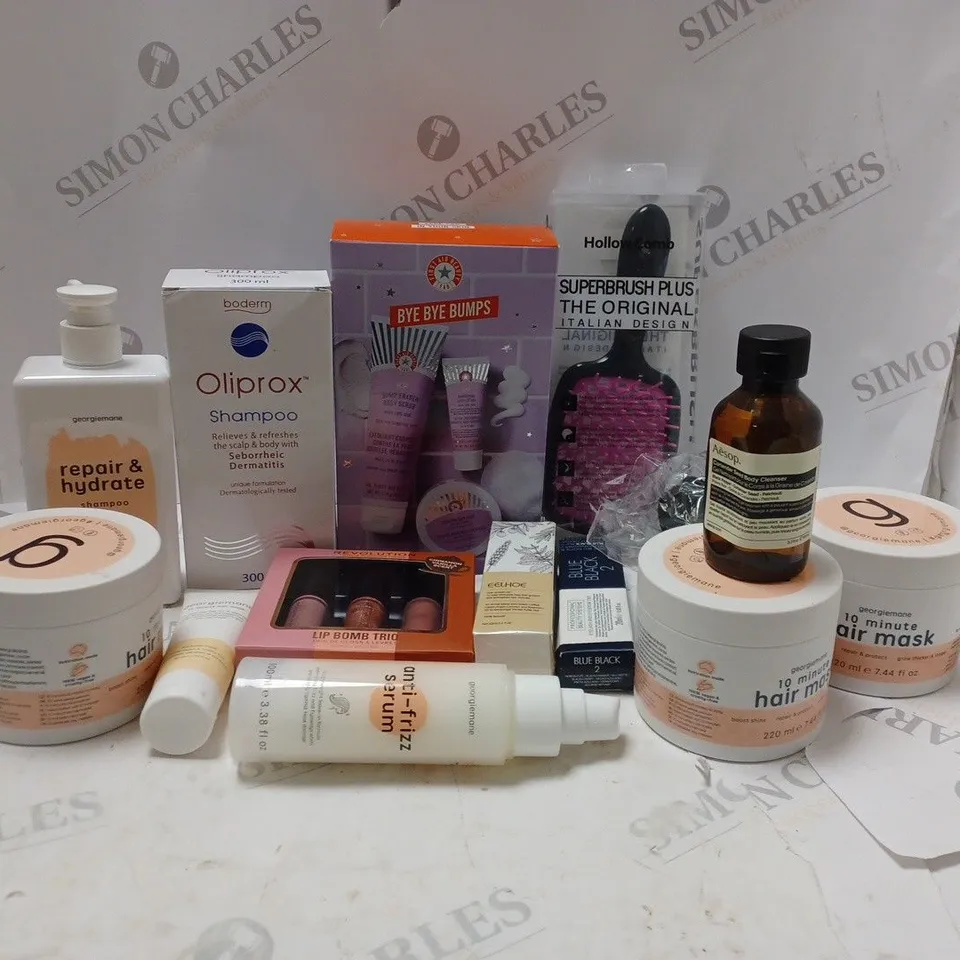 APPROXIMATELY 20 ASSORTED COSMETIC ITEMS TO INCLUDE OLIPROX, GEORGIEMANE AND REVOLUTION