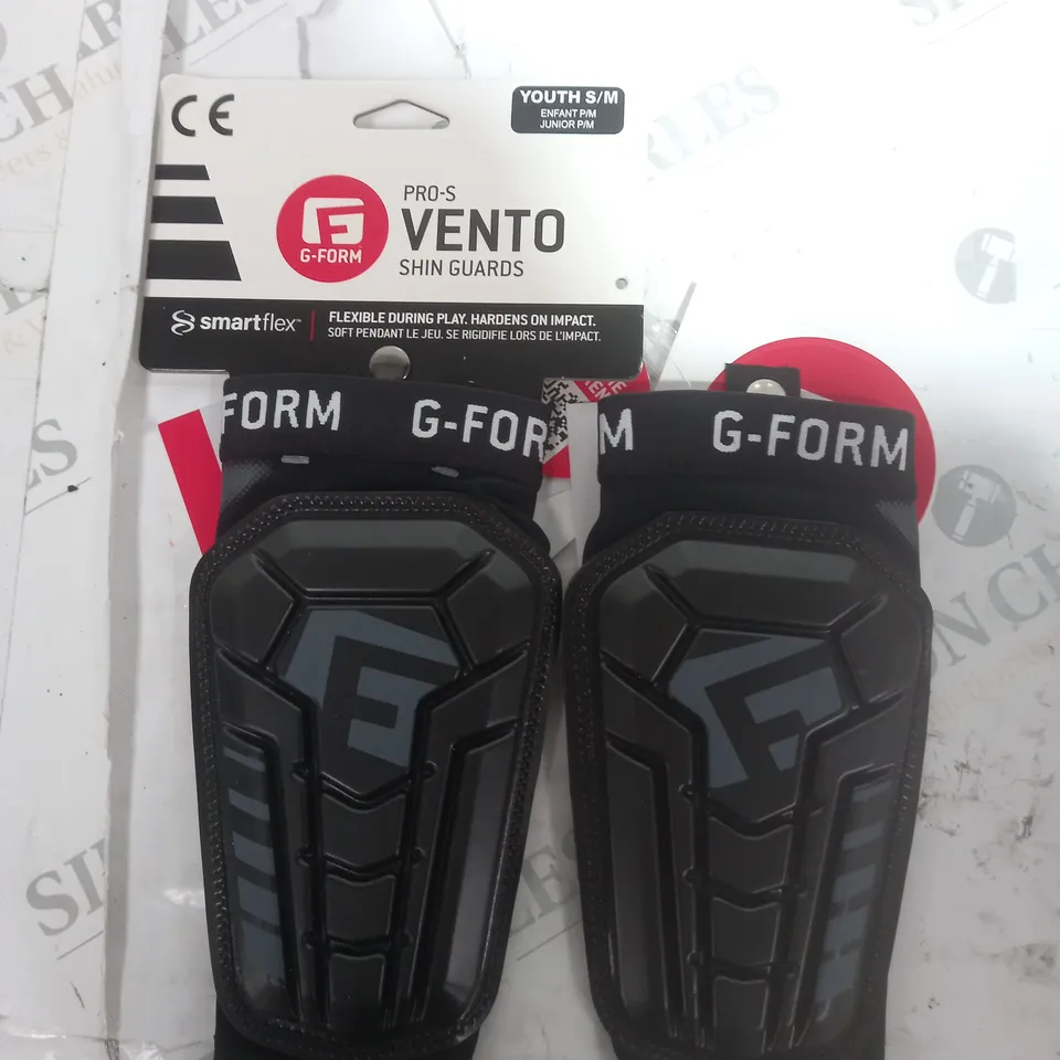 G-FORM PRO-S VENTO SHIN GUARDS 