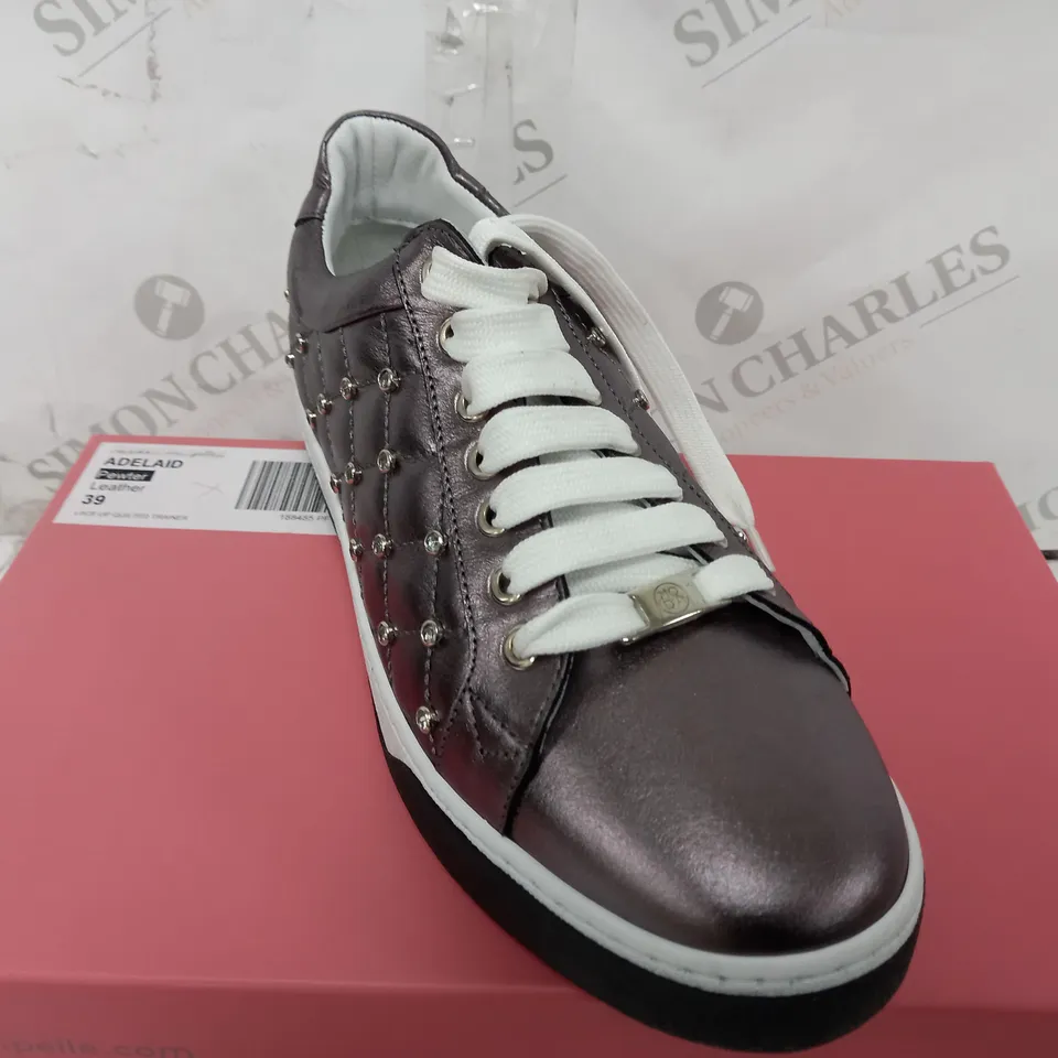 BOXED MODA LEATHER ADELAID LACE UP QUILTED TRAINERS IN PEWTER - SIZE 39
