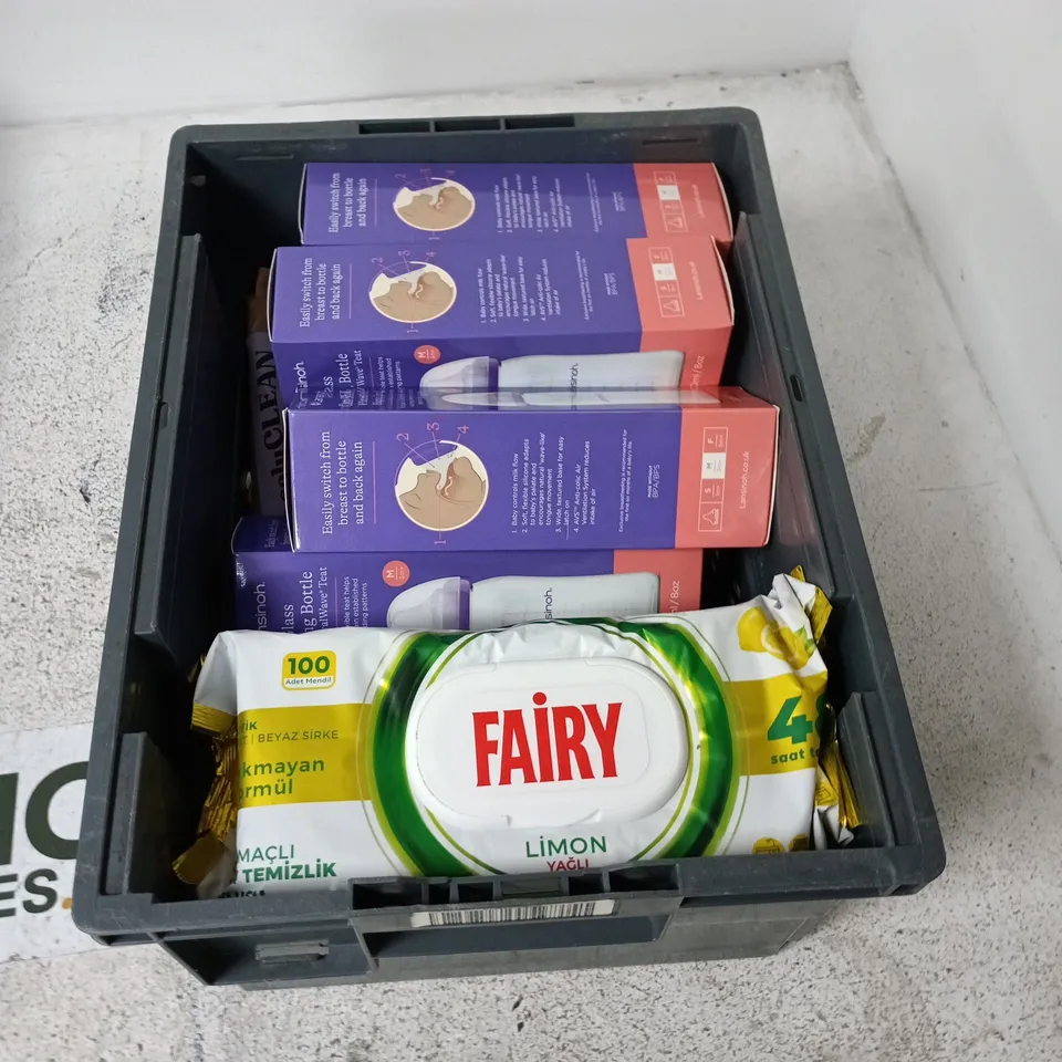 BOX CONTAINING A MIX OF APPROXIMATELY 7 ASSORTED HOUSEHOLD ITEMS INCLUDING DISHWASHER TABLETS, FLOOR CLEANER, GLASS FEEDING BOTTLE ETC.