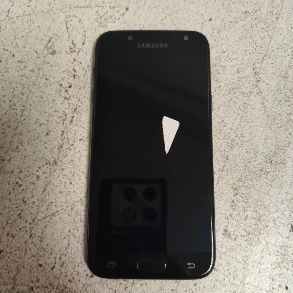 SAMSUNG GALAXY J5 IN NAVY