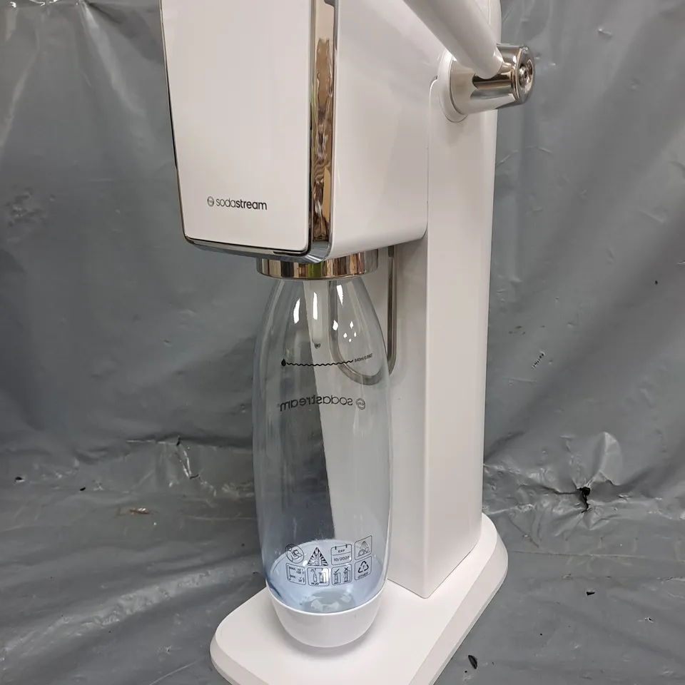 SODASTREAM ART SPARKLING WATER MAKER - WHITE