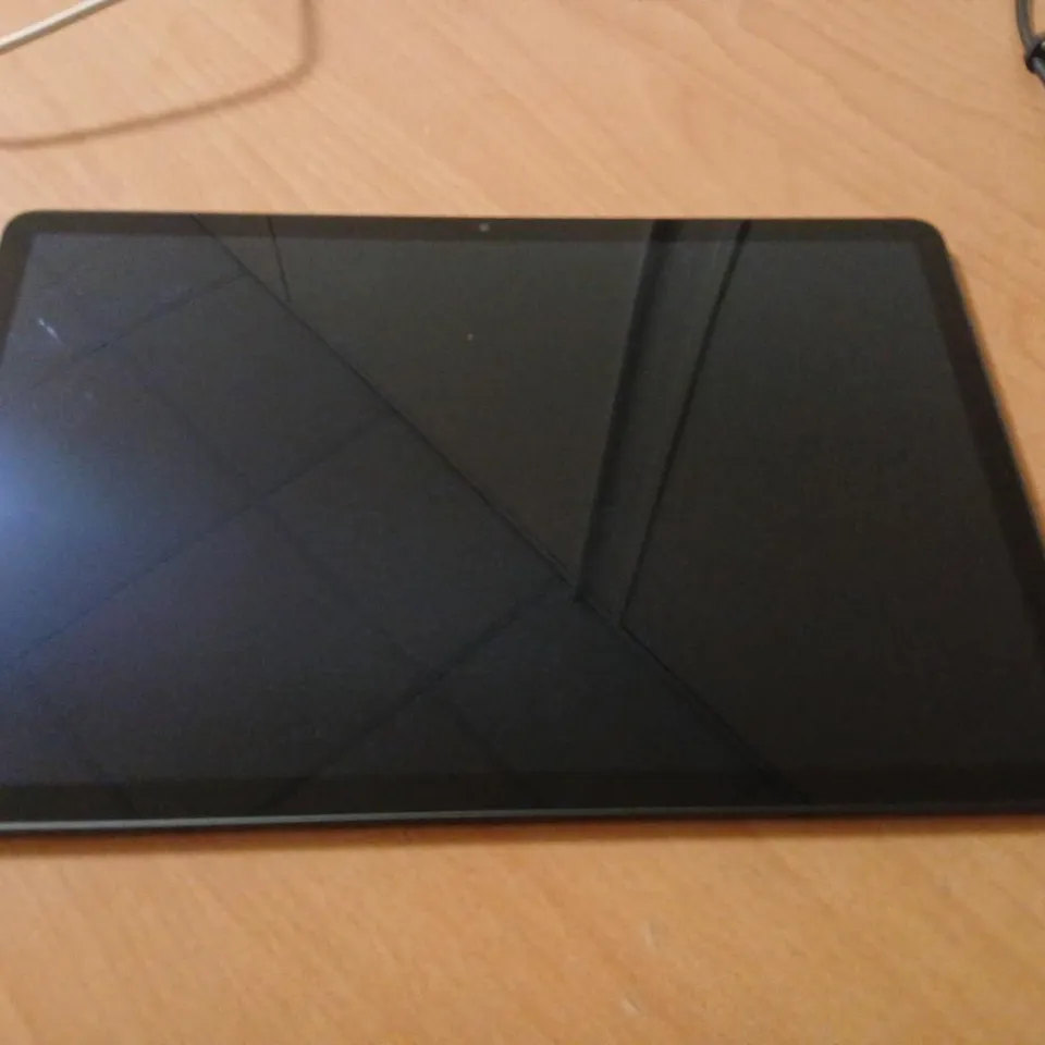 SAMSUNG GALAXY TABLET 128GB – BLACK, AKG SOUND SMX716B