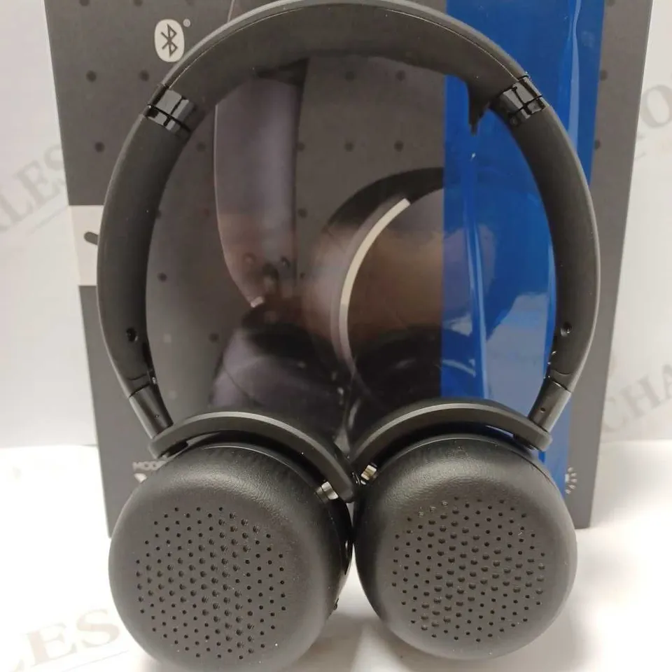 SAMSUNG AKG Y500 WIRELESS HEADPHONES 