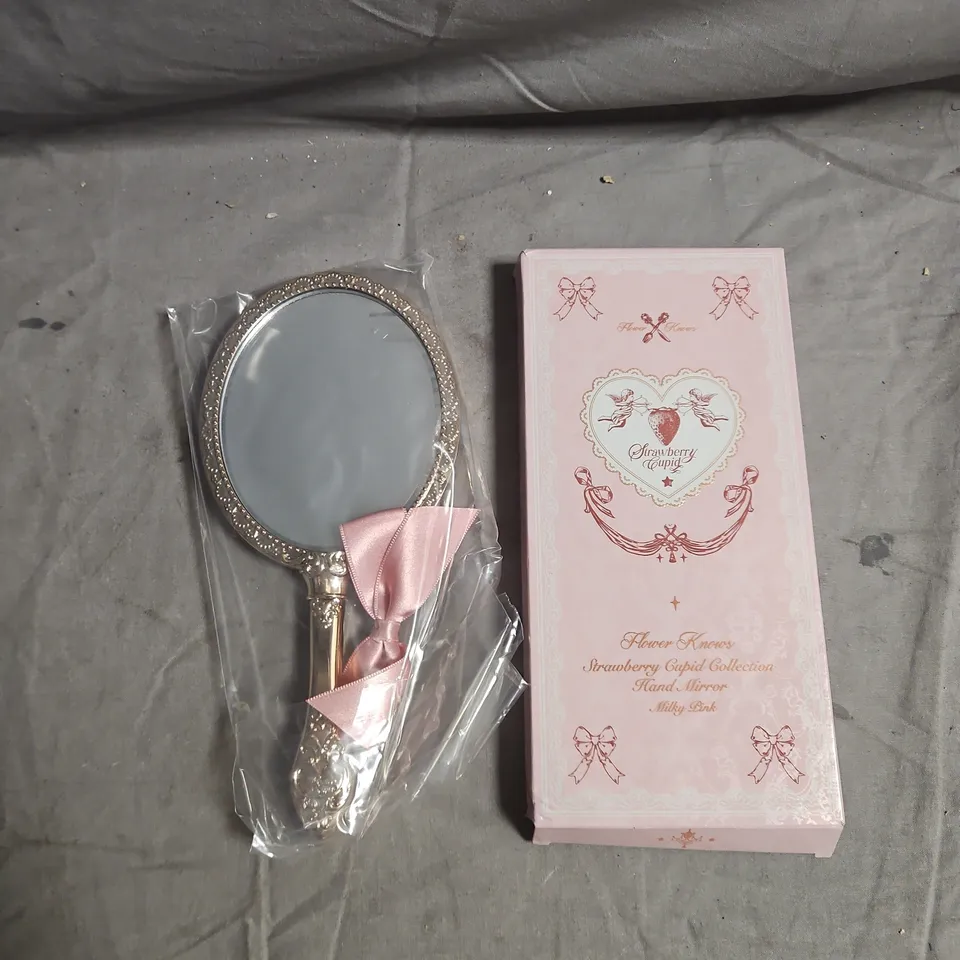 FLOWER KNOWS STRAWBERRY CUPID COLLECTION HAND MIRROR – MILKY PINK