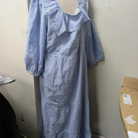 JOANIE MIRANDA DRESS IN BLUE/WHITE - UK 22