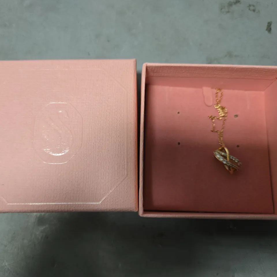 BOXED SWAROVSKI HYERBOLA NECKLACE 