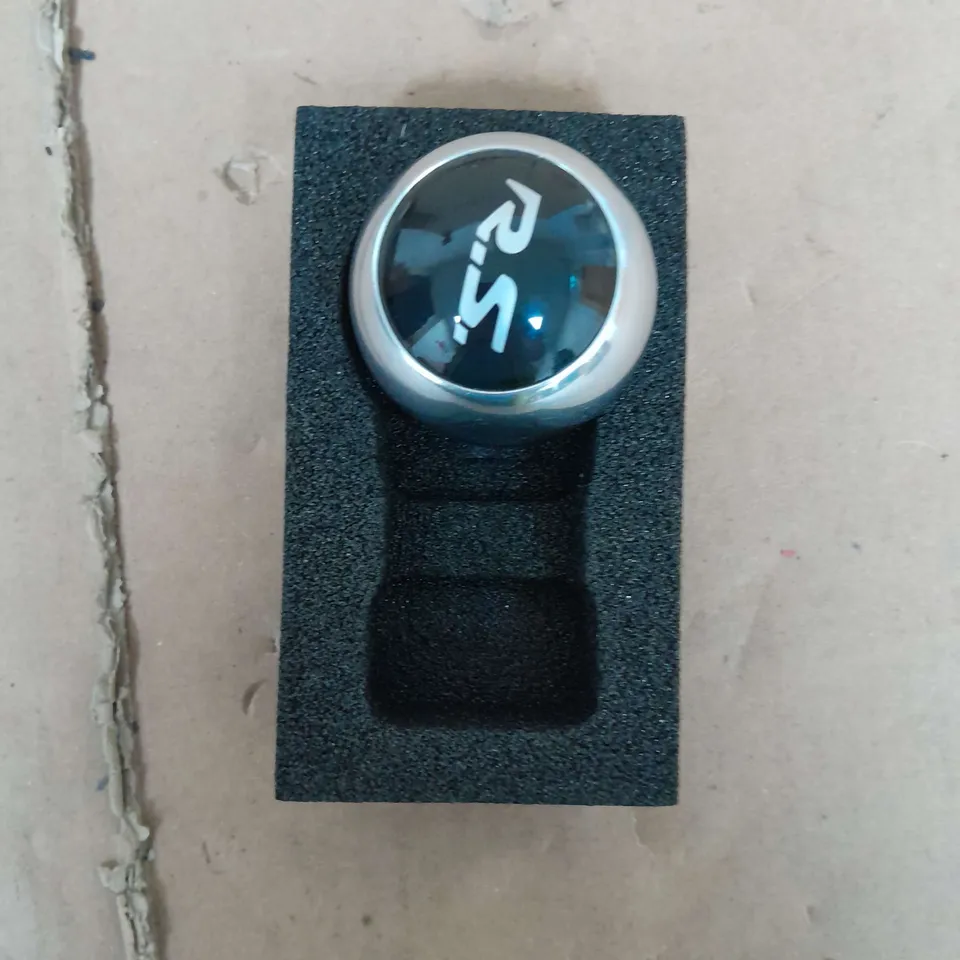 R.S GEAR NOB 