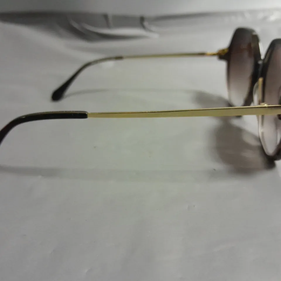 PAIR OF ALTEREGO GLASSES IN CASE