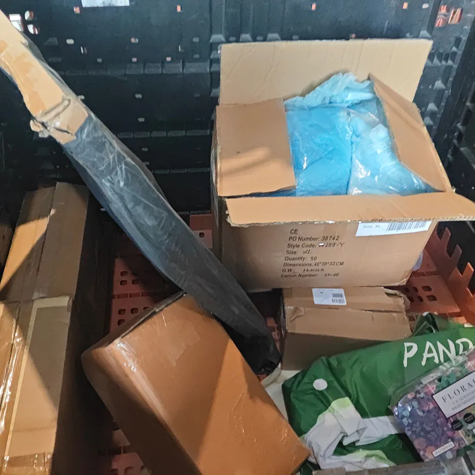 APPROXIMATELY 20 ASSORTED ITEMS INCLUDING SCENTED DEHUMIDIFIERS AND WIDE FIT SHOES