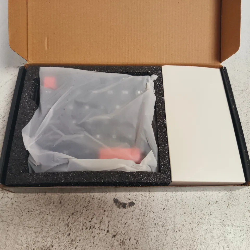 BOXED EPOMAKER HE30 HALL EFFECT ONE HANDED KEYBOARD