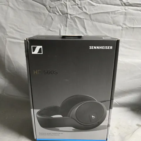 SENNHEISER HD 560S HEADPHONES – BOXED