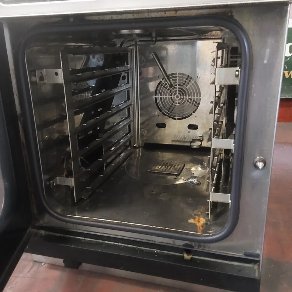 MKN COMPACT SPACE COMBI OVEN - SKECOD610T0083