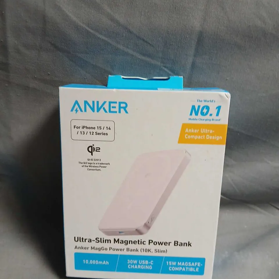 ANKER ULTRA-SLIM MAGNETIC POWER BANK