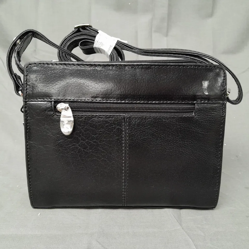 ASHWOOD ZOE LEATHER MEDIUM CROSSBODY BAG IN BLACK