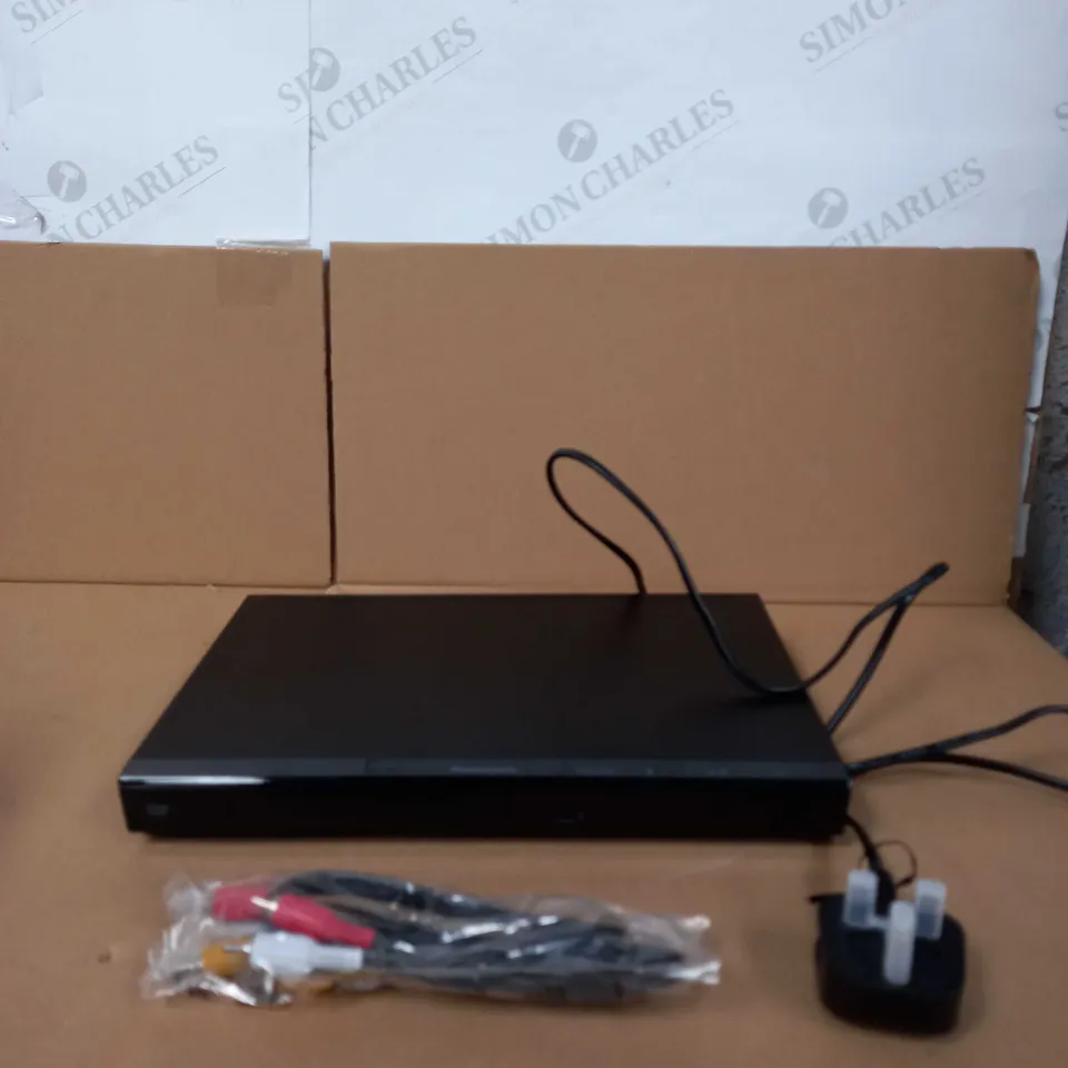 PANASONIC DVD S500EB-K DVD/CD PLAYER