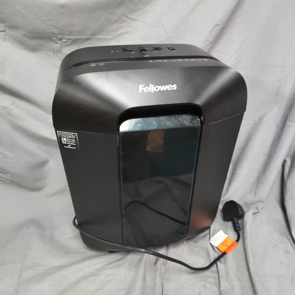 FELLOWES POWERSHRED LX50 CROSS-CUT SHREDDER 230V