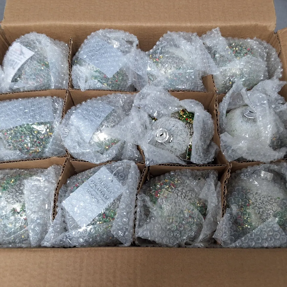 SET OF 12 GISELA GRAHAM DECORATIVE TREE THEMED BAUBLES IN SILVER