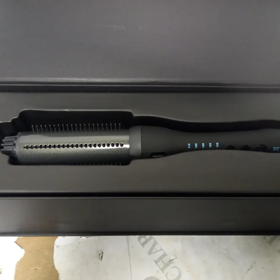 BOXED REVAMP PROGLOSS PERFECT FINISH CERAMIC CURL AND WAVE BRUSH