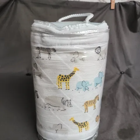 NURSERY FABRIC ANIMAL PRINT BED SHEET