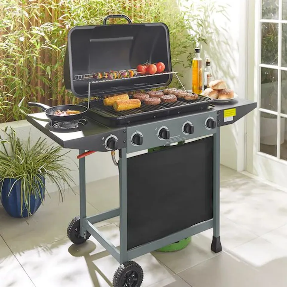 4 BURNER GAS BBQ WITH SIDE BURNER