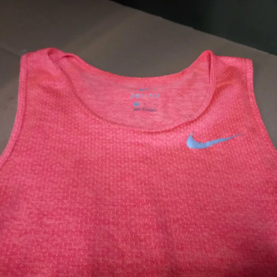 NIKE DRI-FIT VIBRANT ORANGE FITNESS TOP - SMALL