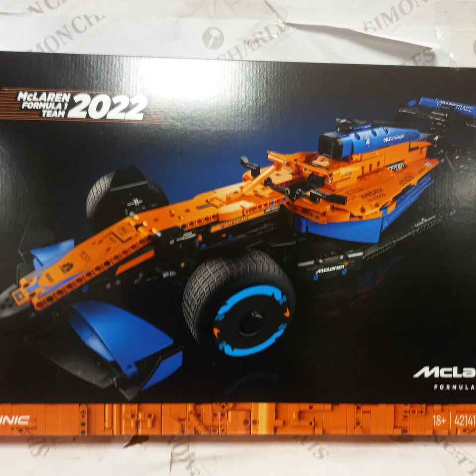 LEGO TECHNIC MCLAREN FORMULA 1 RACE CAR (42141) RRP £159.99