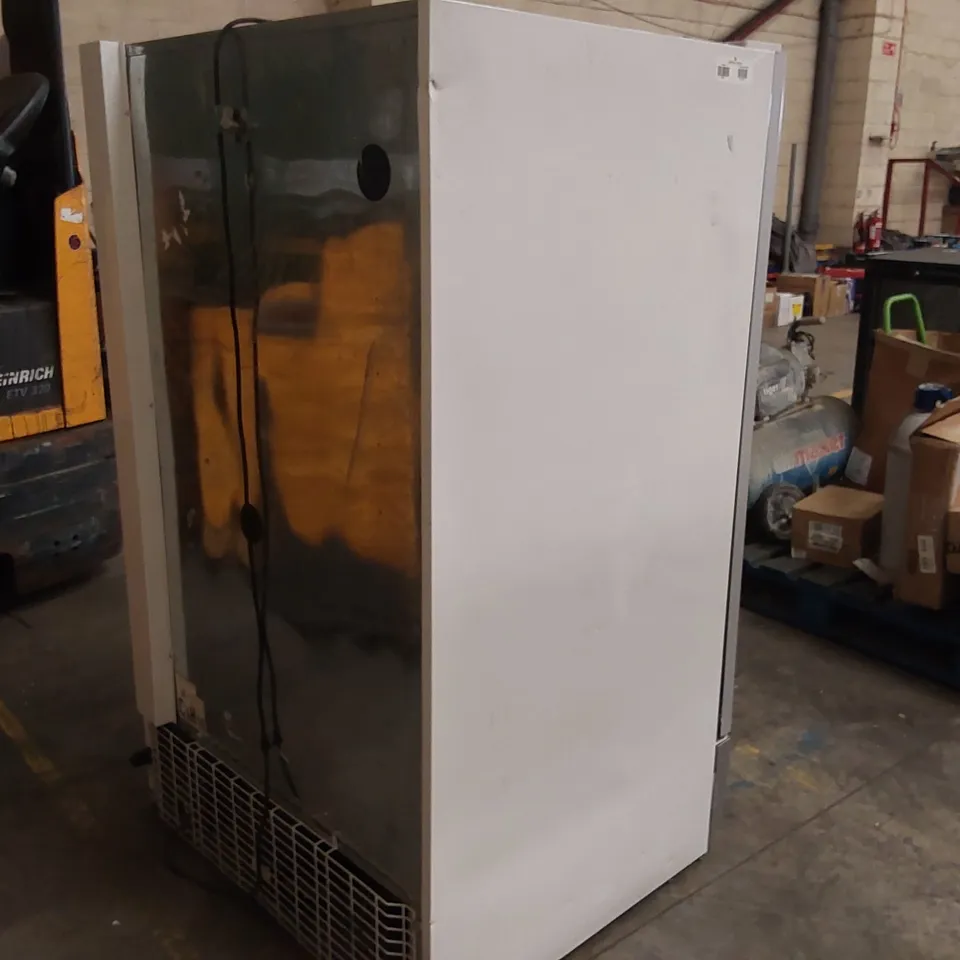 HUSKY COMMERCIAL DRINKS REFRIGERATOR WITH EASY FILL ROTO SHELF