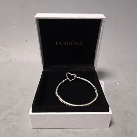 BOXED PANDORA HEART BRACELET