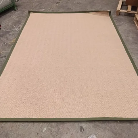 QUALITY DESIGNER AREA RUG - APPROXIMATELY 290CM X 200CM